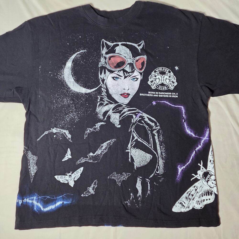 Darc Sport x Batman Catwoman Born in Darcness Ch 2 Tee Black XL Side By Side